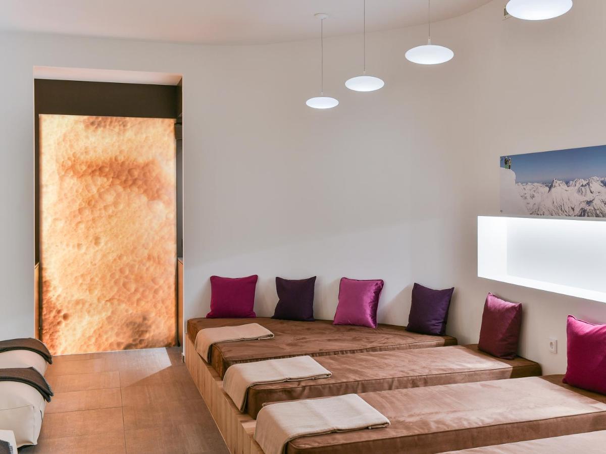 Hotel Sonnblick เลคอัมอาร์ลแบร์ก ภายนอก รูปภาพ